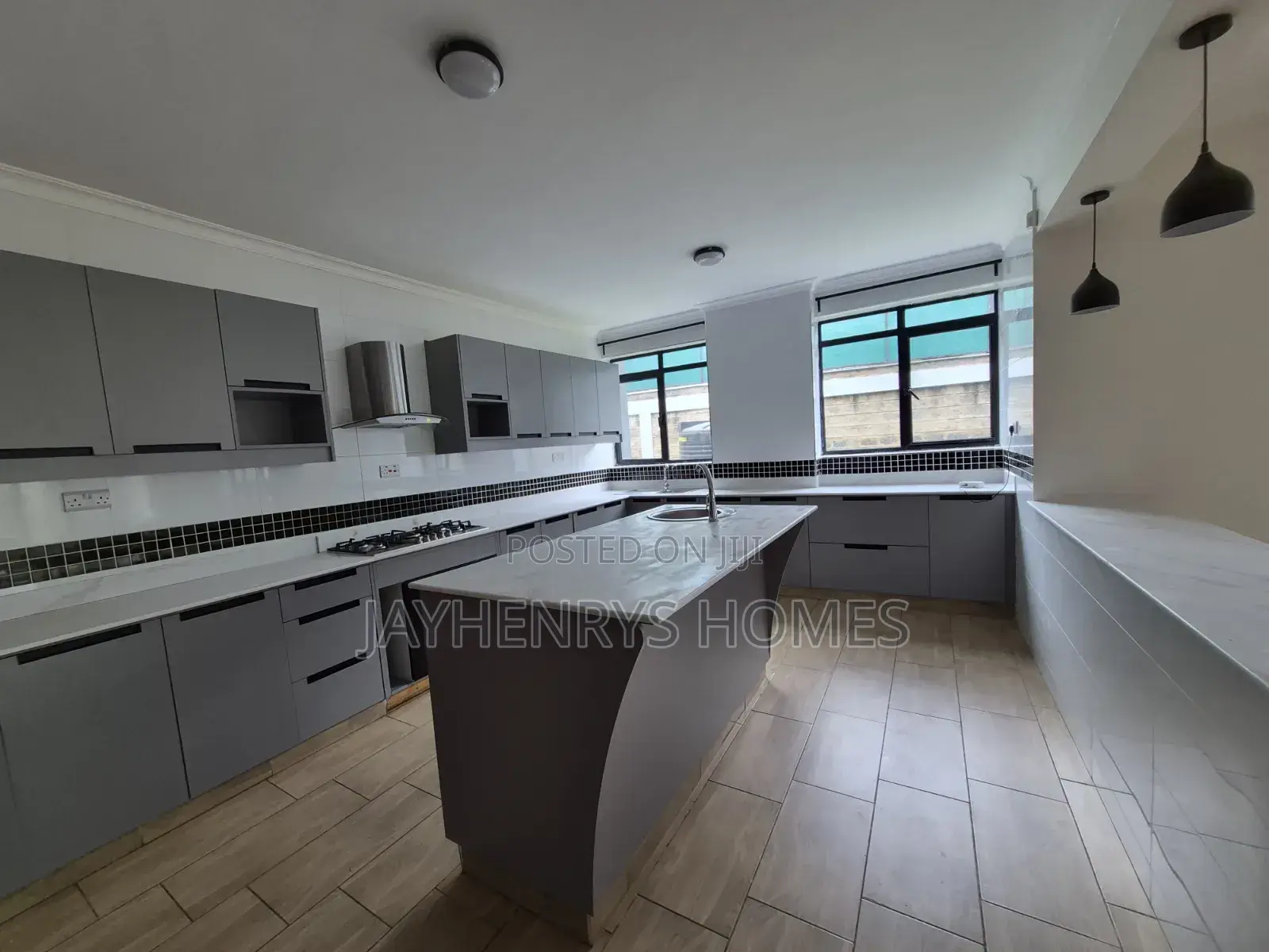 5bdrm Villa in Ridgeways for rent