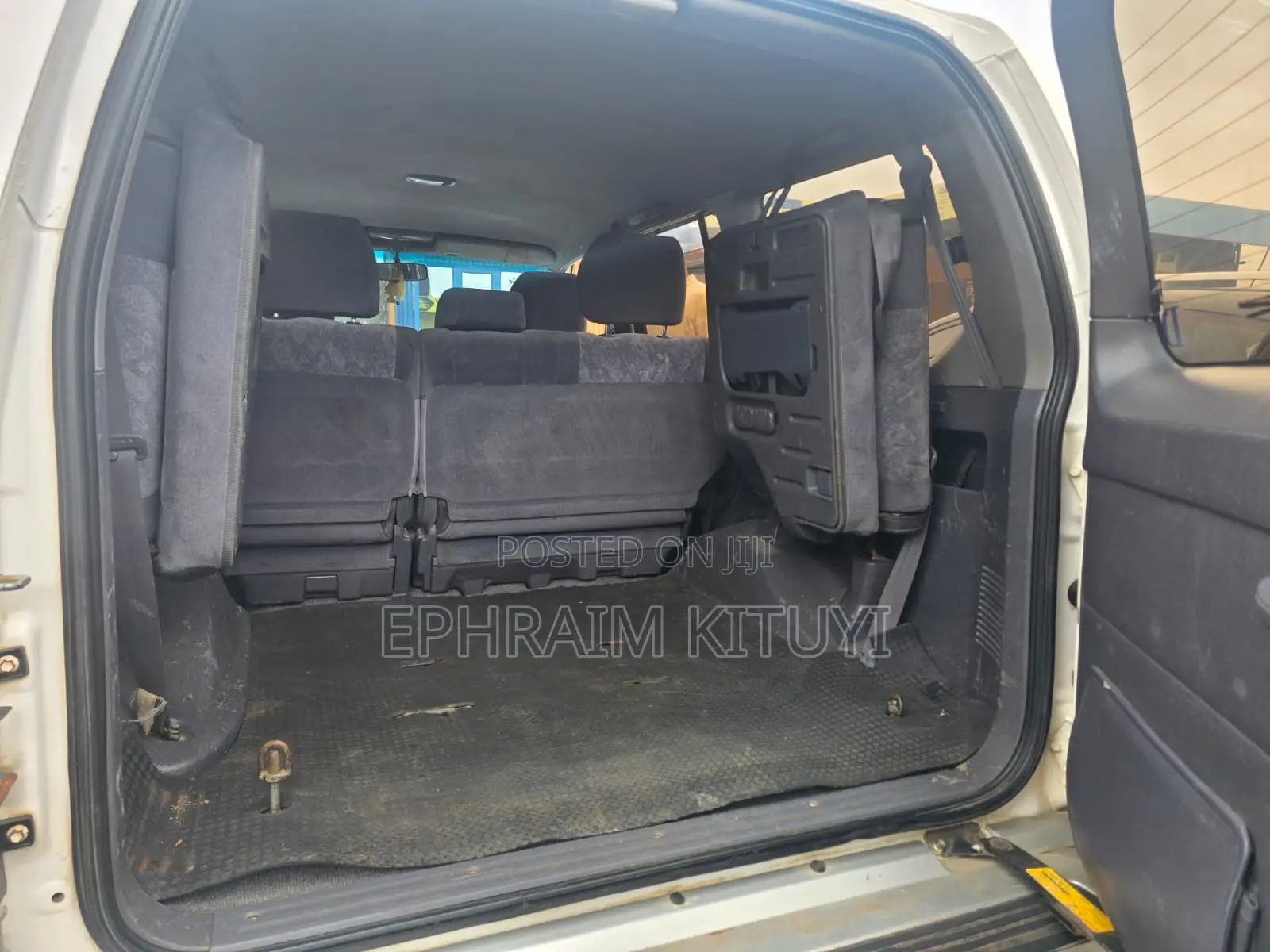 Toyota Land Cruiser Prado 2004 White