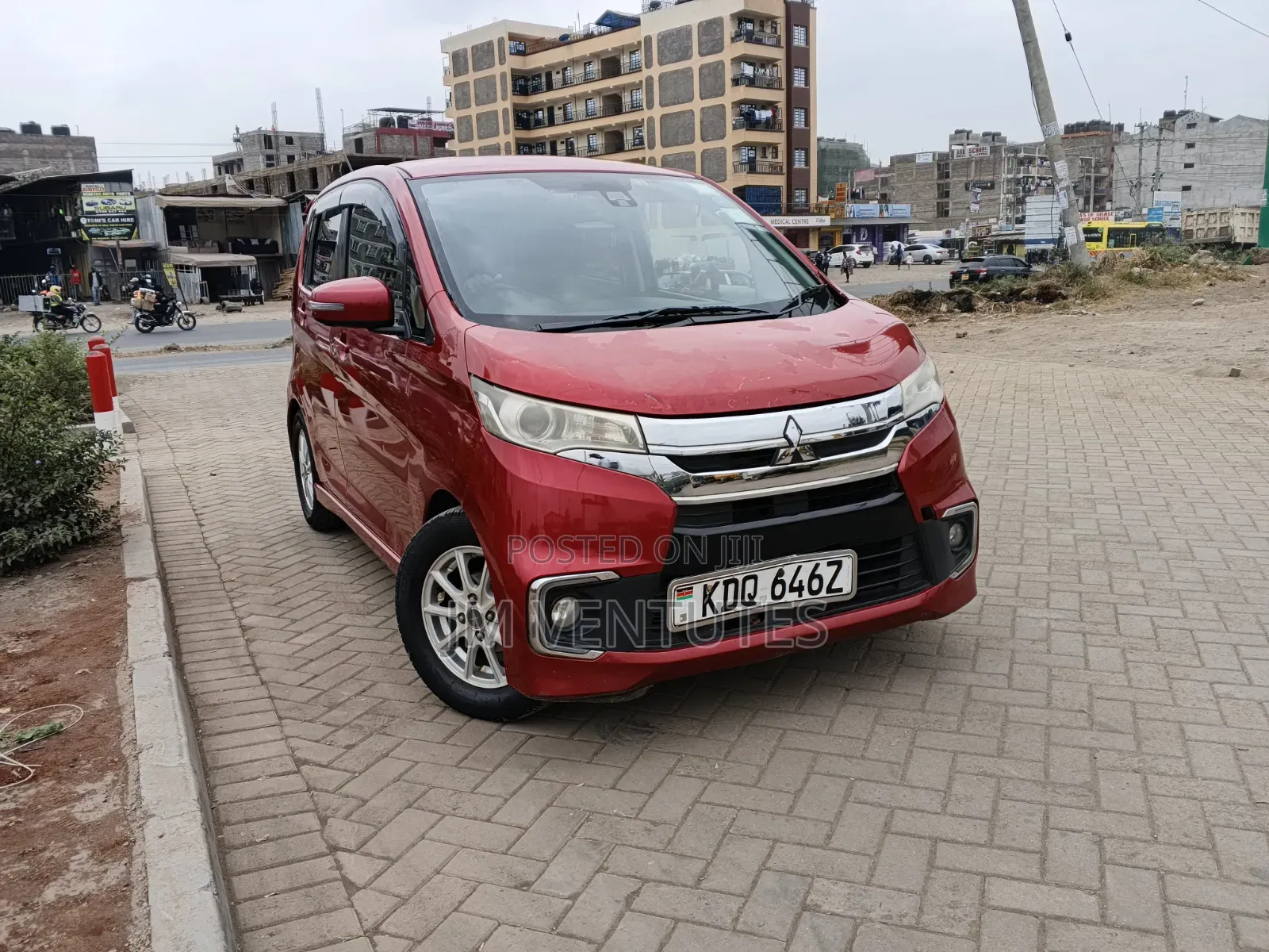 Mitsubishi EK Wagon 2018 Red