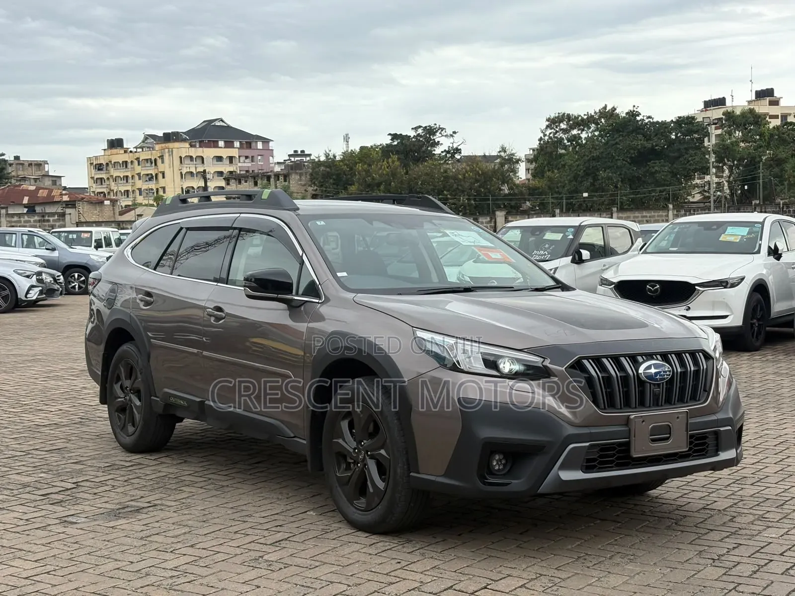 Subaru Outback 2022 Brown