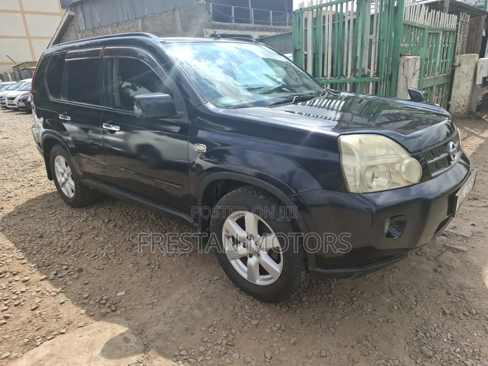Nissan X-Trail 2010 Black