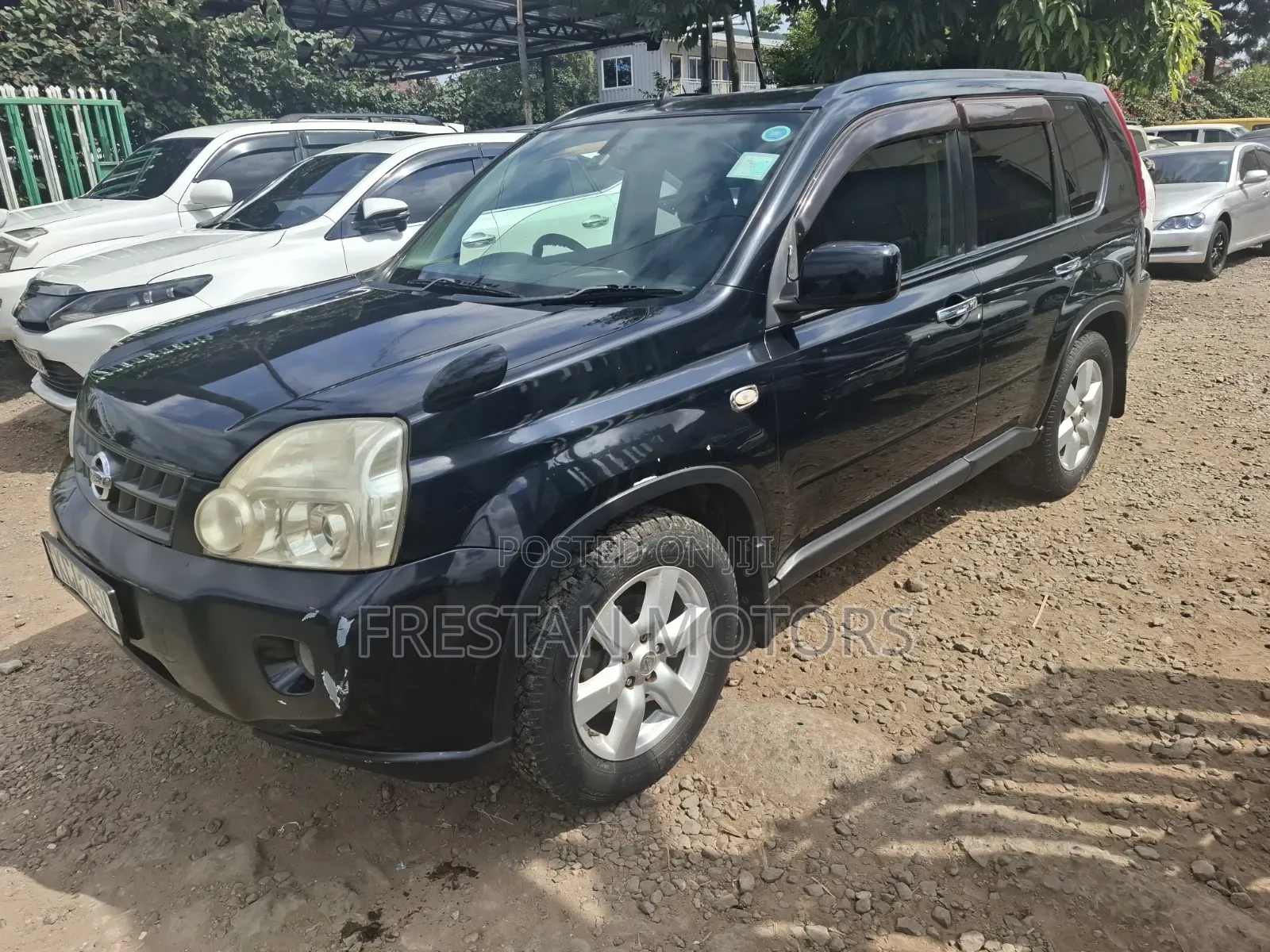 Nissan X-Trail 2010 Black