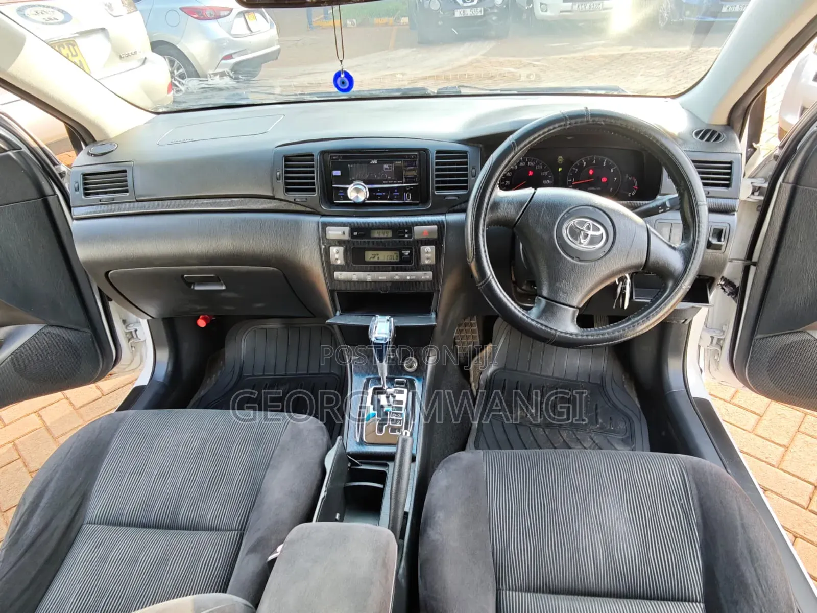 Toyota Corolla RunX 2006 White