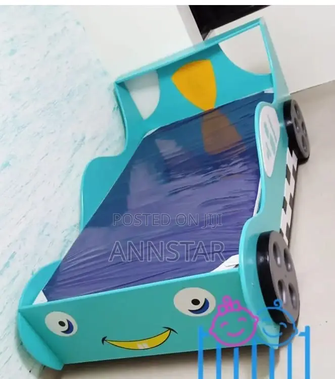 3*6 Kids Baby Coat Bed With Decorated Side Wheel