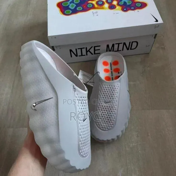 Nike Mind Slides