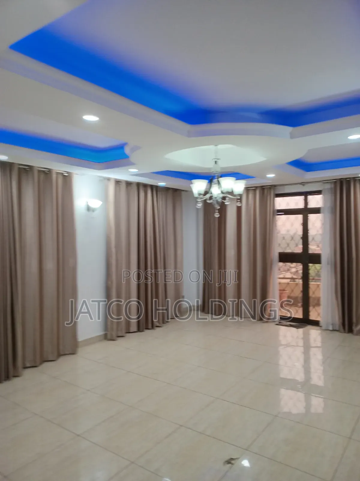 4bdrm Apartment in Parklands for sale