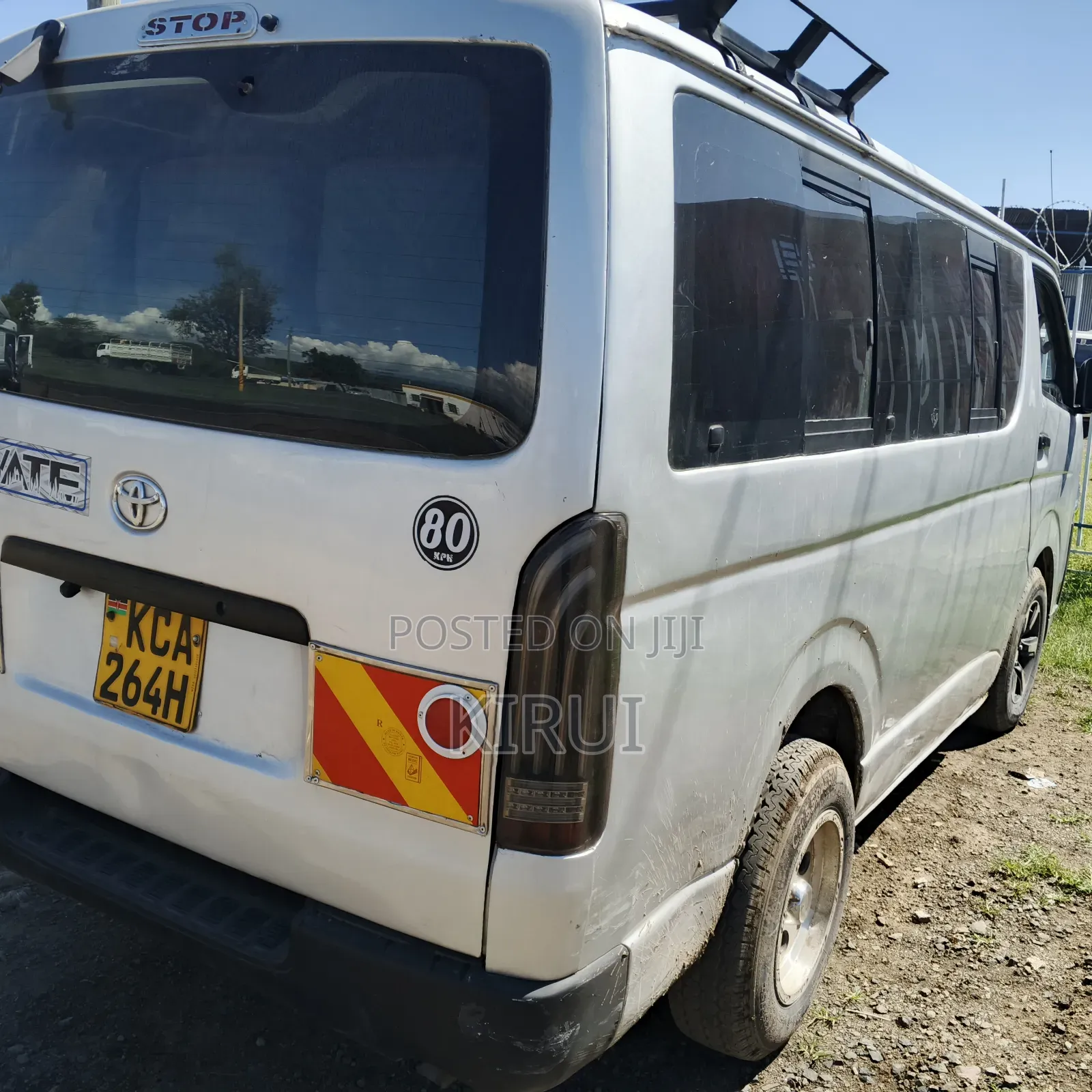 Toyota HiAce 2011 Silver