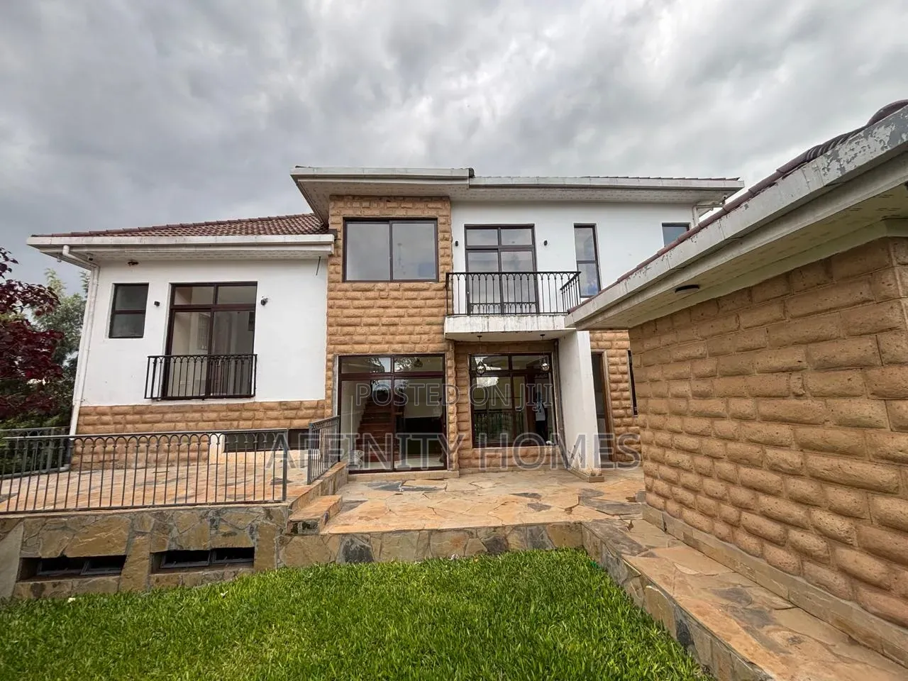 4bdrm House in Migaa, Riabai for rent