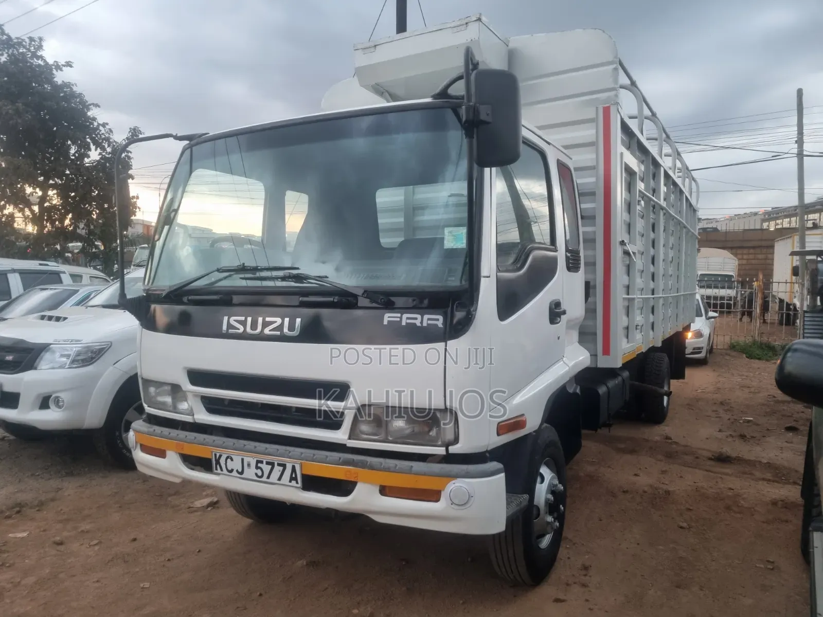 Isuzu FRR Truck