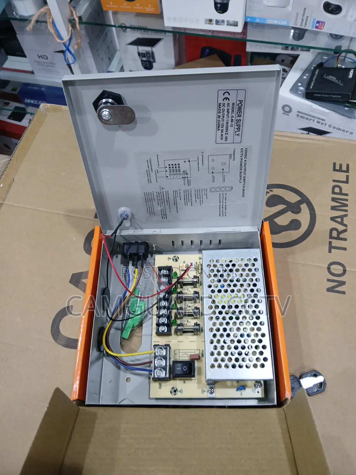 12v 5a CCTV Closed Power Supply Metal Case Adapter