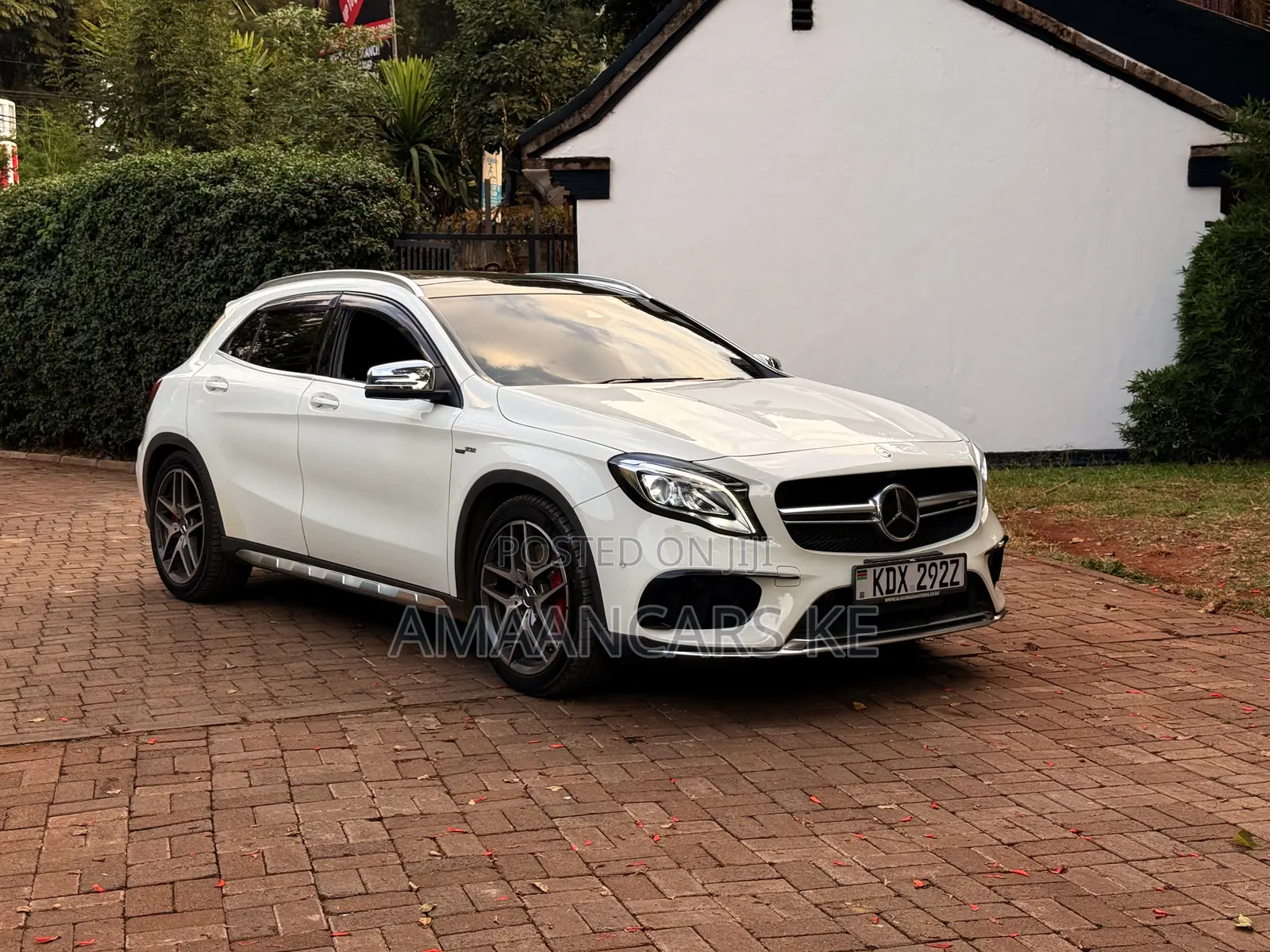 Mercedes-Benz GLA-Class 2017 White