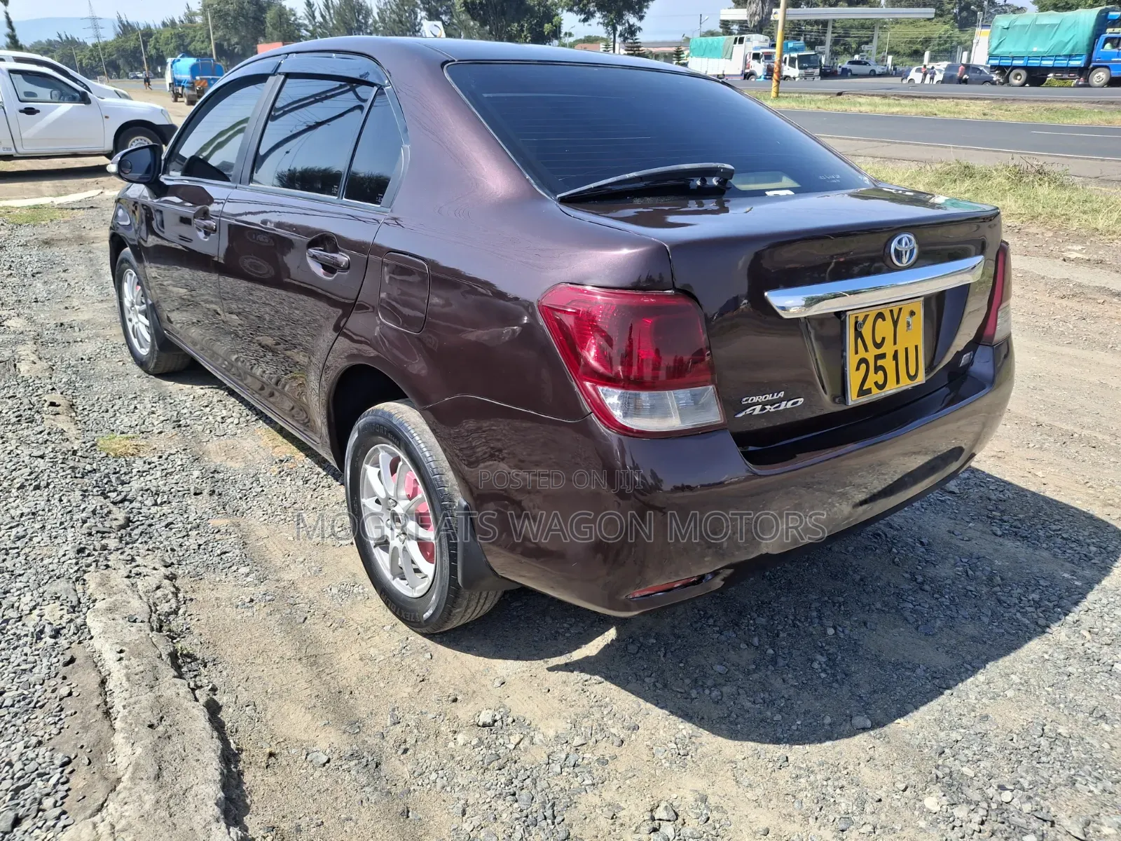Toyota Axio 2015 Maroon