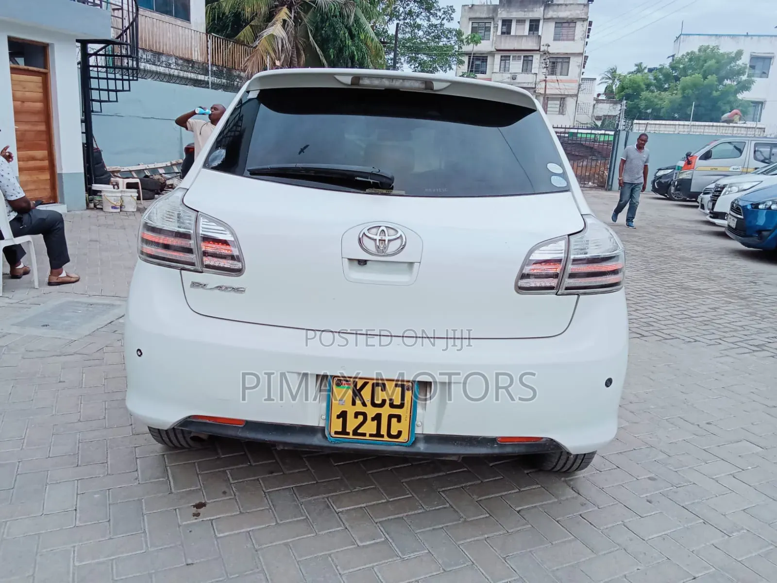 Toyota Blade 2011 White