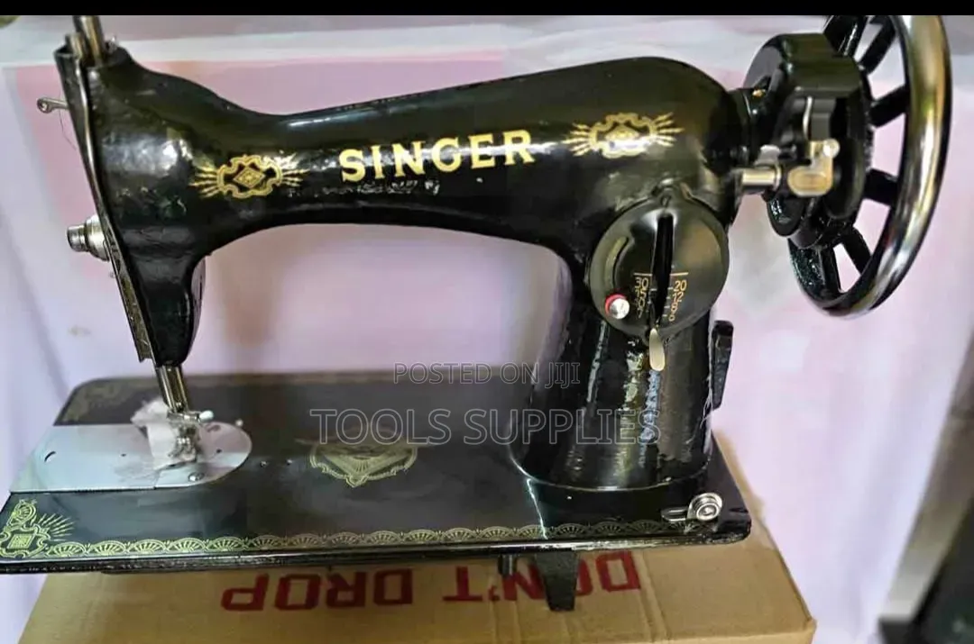 Singer Sewing Machine/Singer Sewing Machine