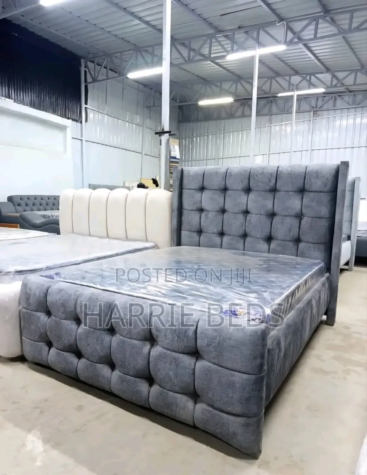 Modern Cheaster Bed +Mattress 5 By6