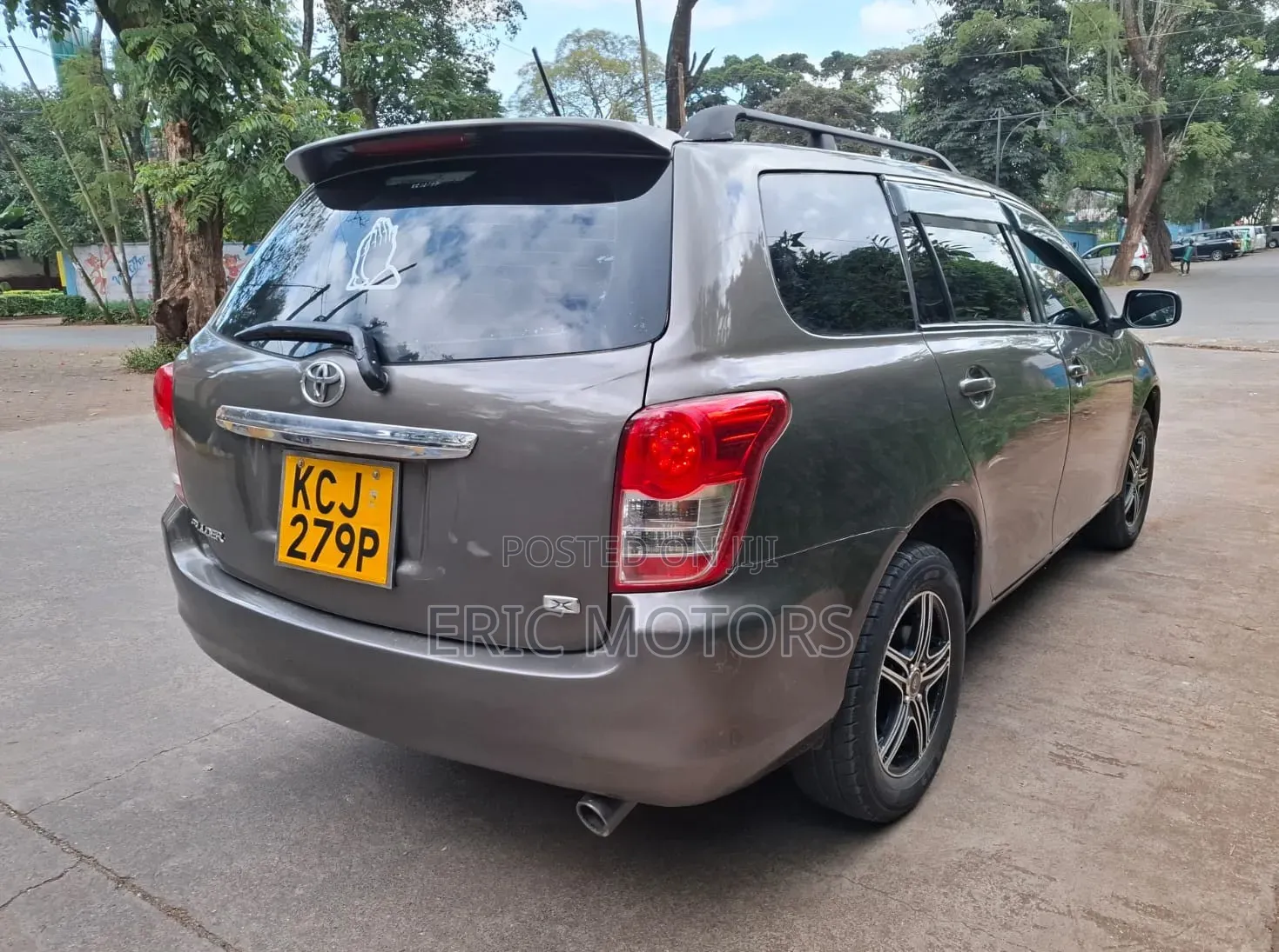 Toyota Corolla Fielder 2010 Brown