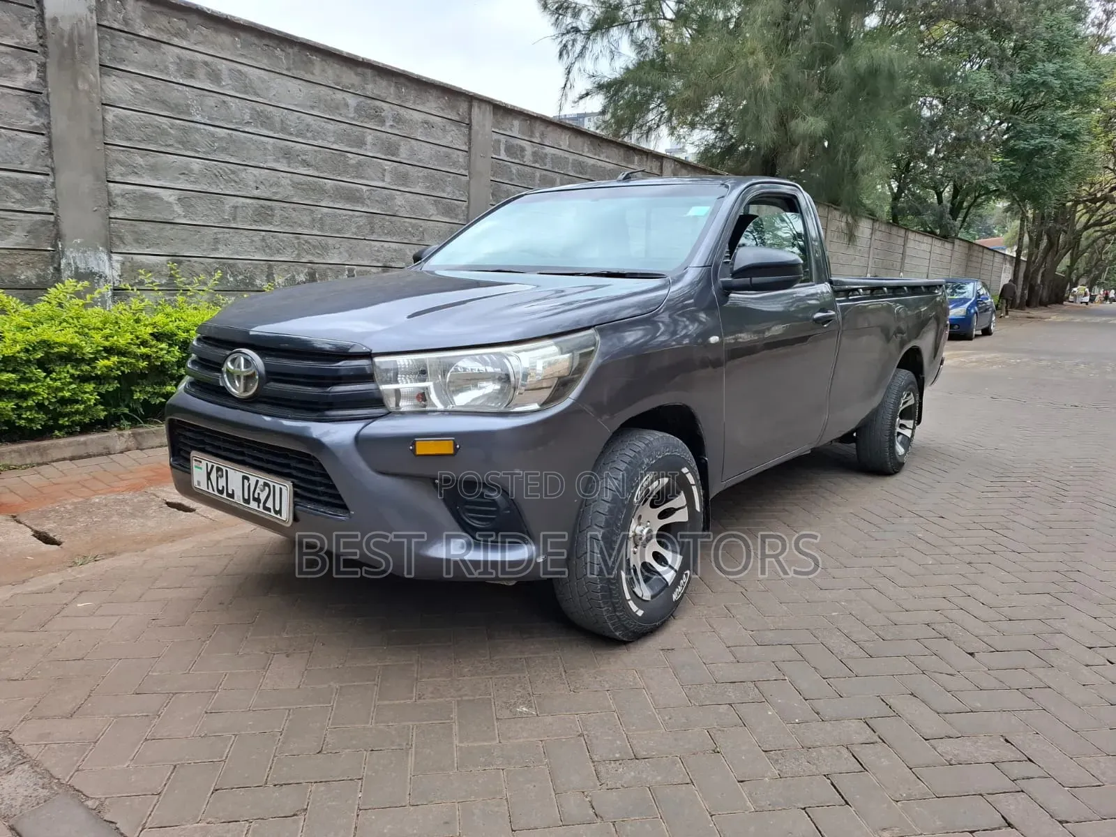 Toyota Hilux Revo Single Cab Deisel 2.4 RWD 2017 Gray