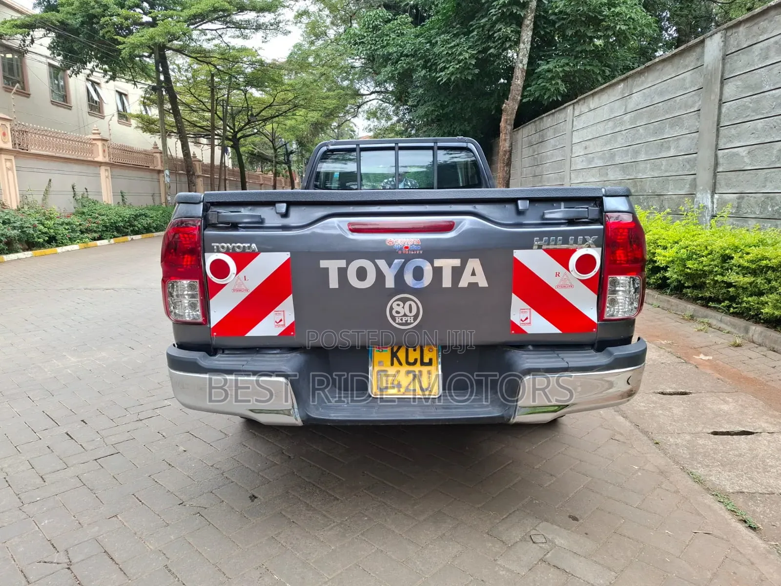 Toyota Hilux Revo Single Cab Deisel 2.4 RWD 2017 Gray