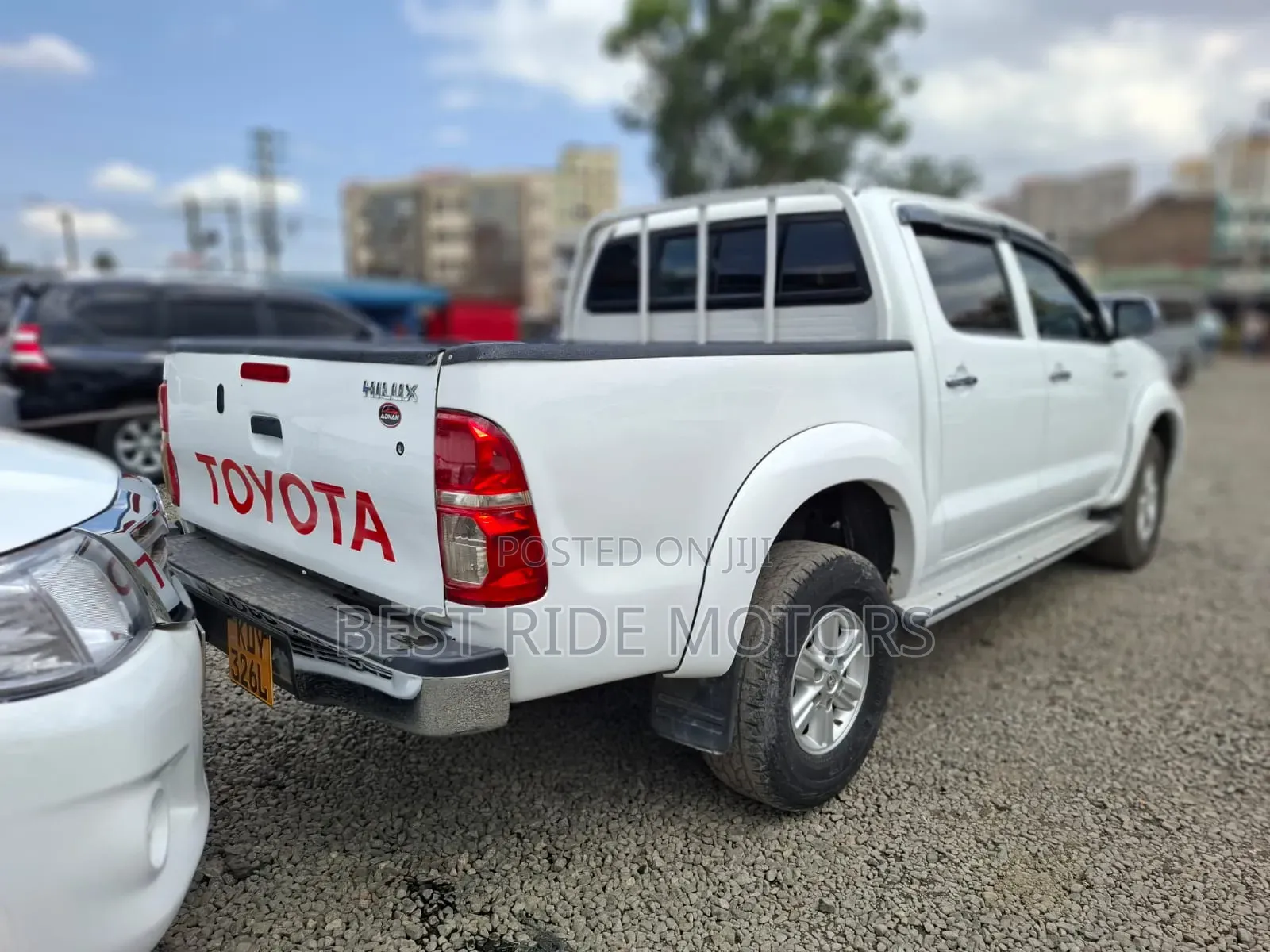Toyota Hilux 3.0 D-4D 4x4 2015 White