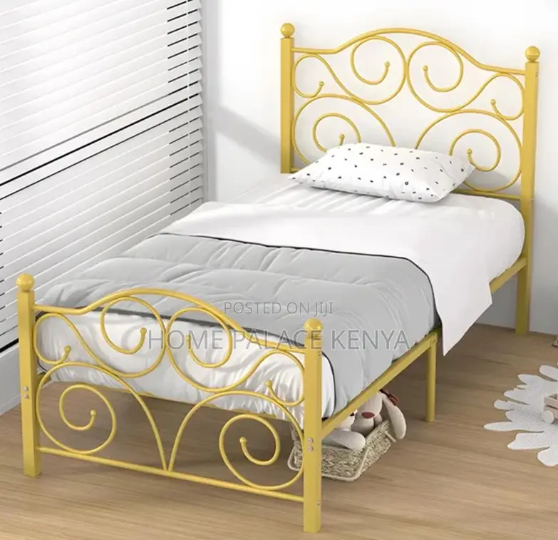 Kids Bed: Pink Metal Frame Girls Bed