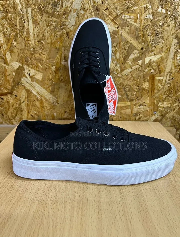 Vans Off the Wall Classics
