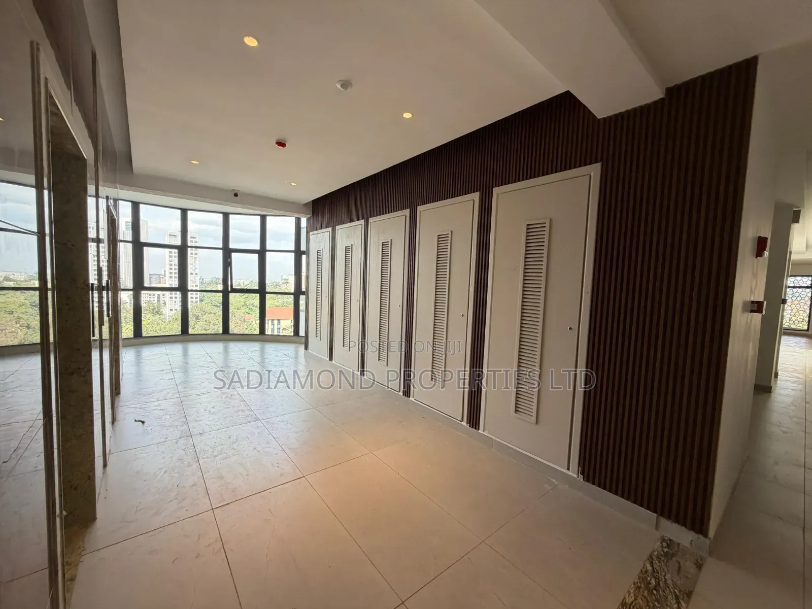 4bdrm Apartment in Riverside Drive for rent