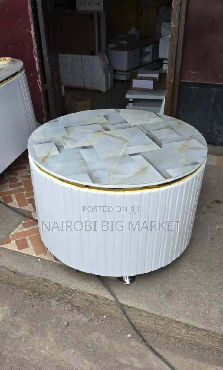 White Executive Modern Round Coffee Table