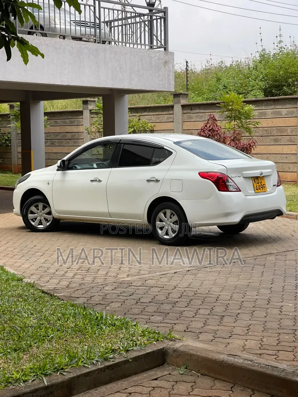 Nissan Tiida 2015 White
