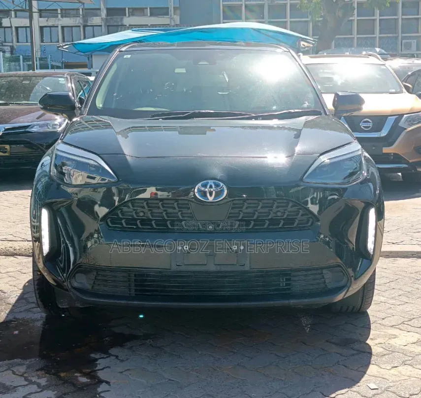 Toyota Yaris 2021 Black