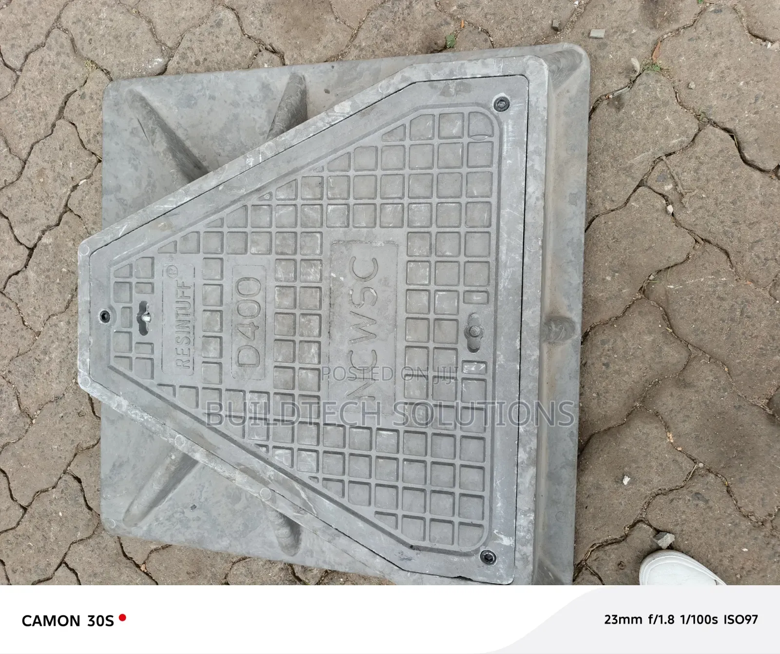 D400(40t) Locable Heavy Duty Manhole Cover