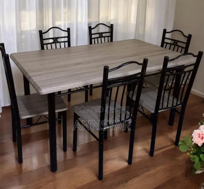 Executive 6 Sitter Dinning Table