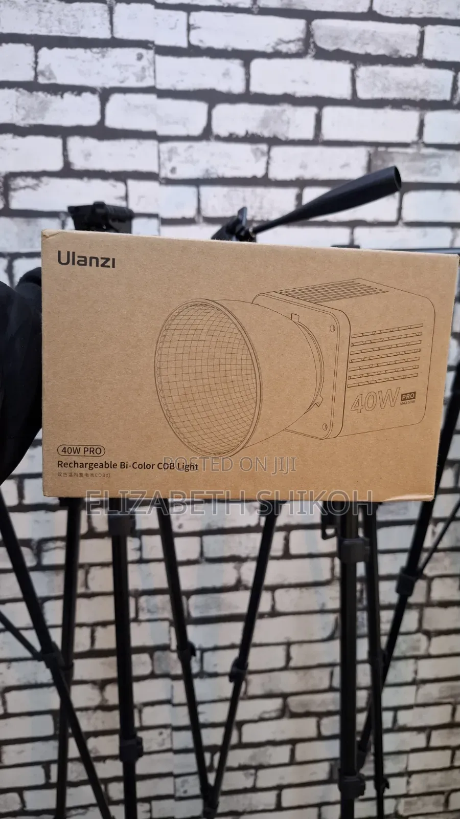 Ulanzi L023 40w Pro Cob Fill Light Black(With Adaptor)