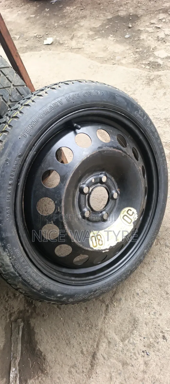 Spire Tire Volvo Size 17