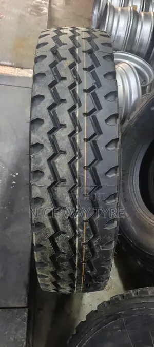 11r22.5 Roadshine Tires