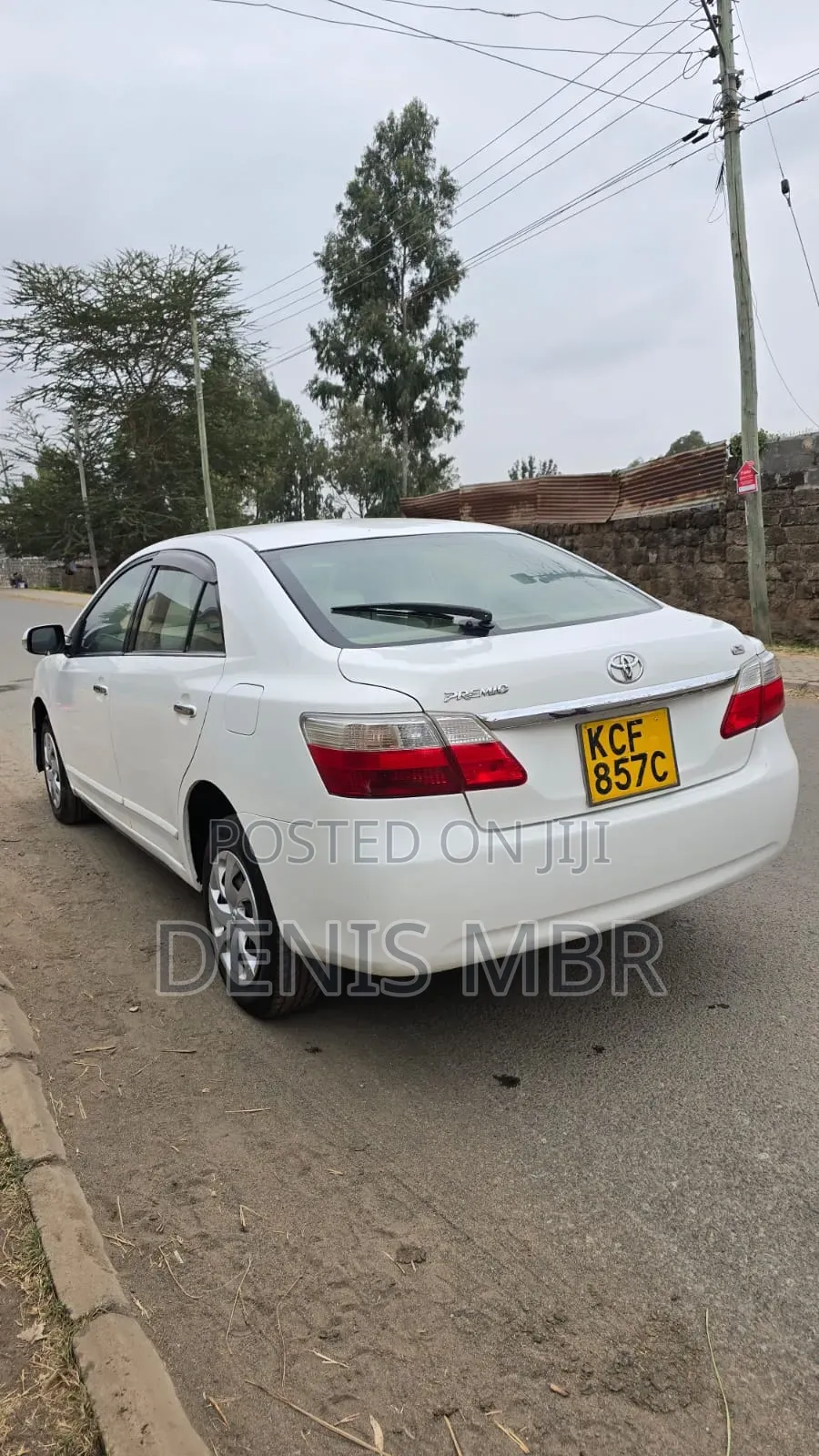 Toyota Premio 2010 White