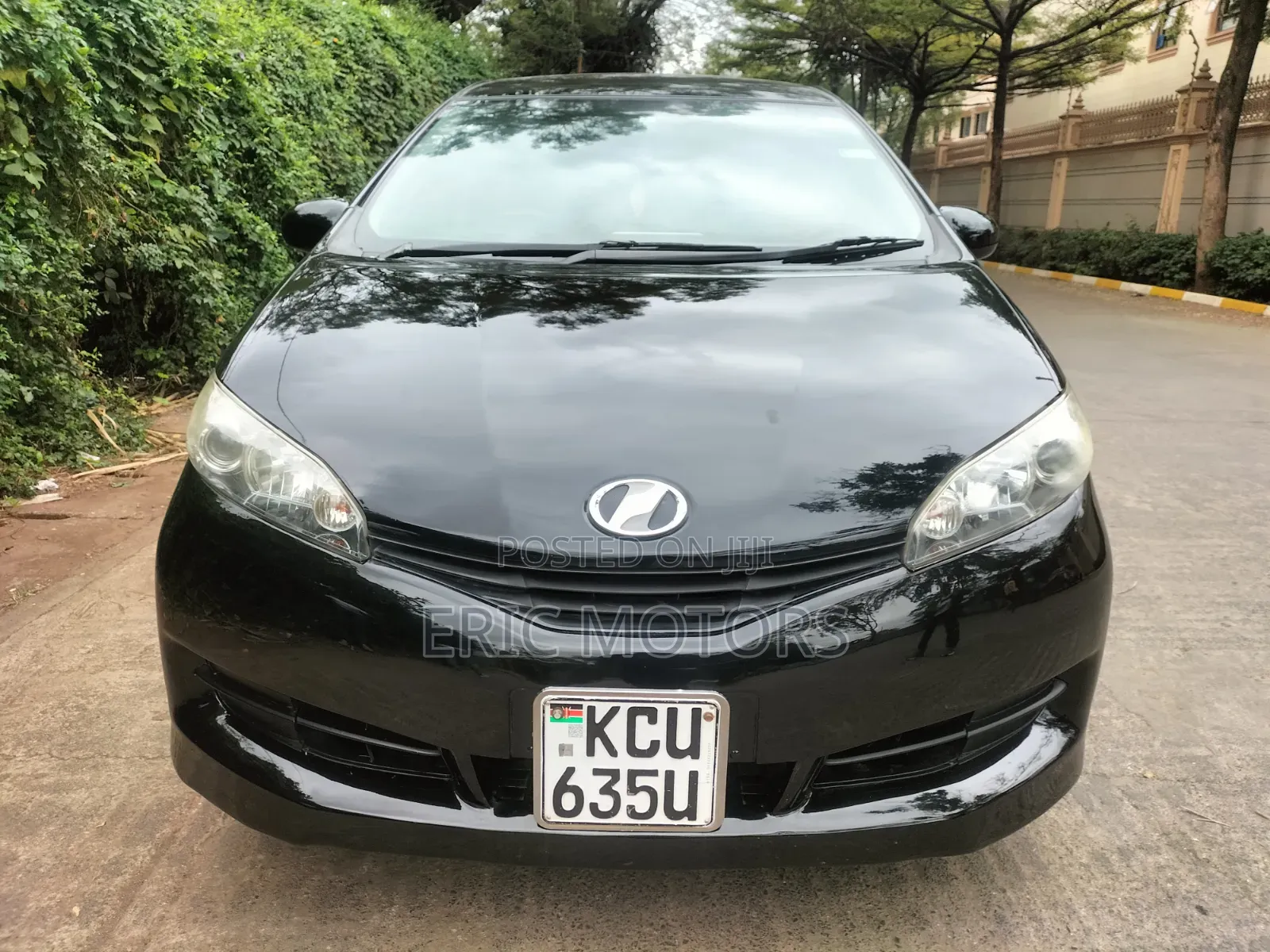 Toyota Wish 2012 Black