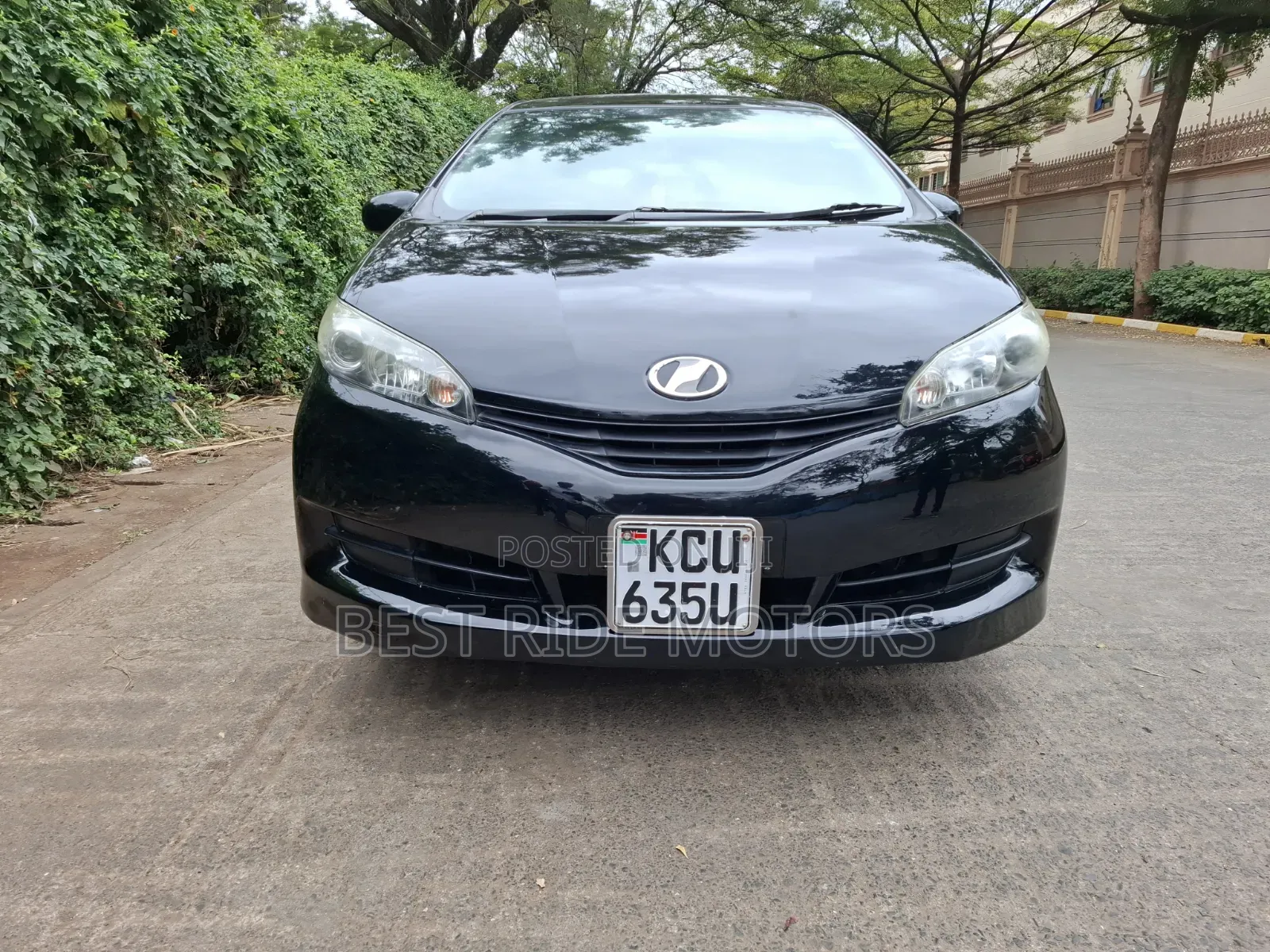 Toyota Wish 2012 Black