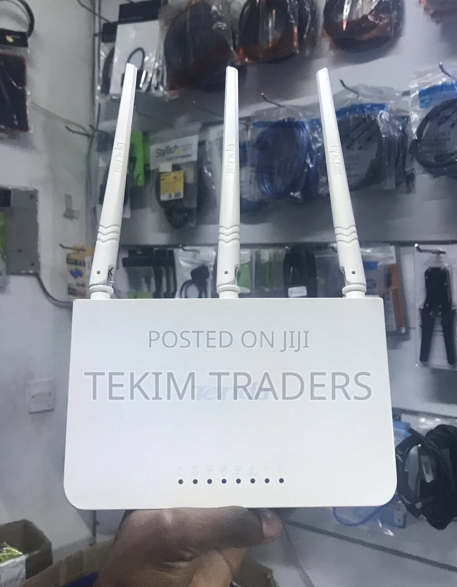 Refurbished Tenda N300 F3 Router - 3 Lan Ports, 300mbps, Easy Setup