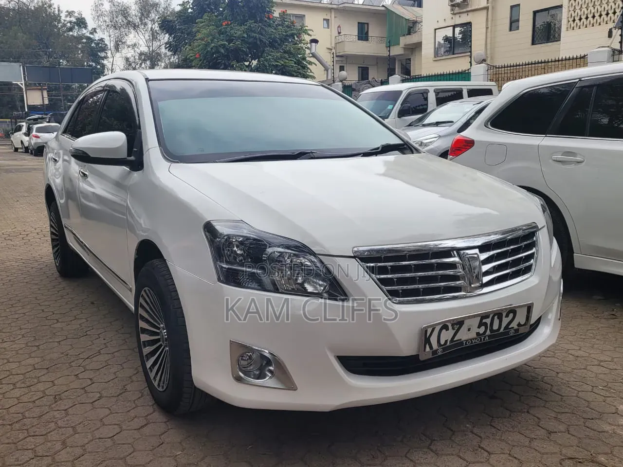 Toyota Premio 2013 White