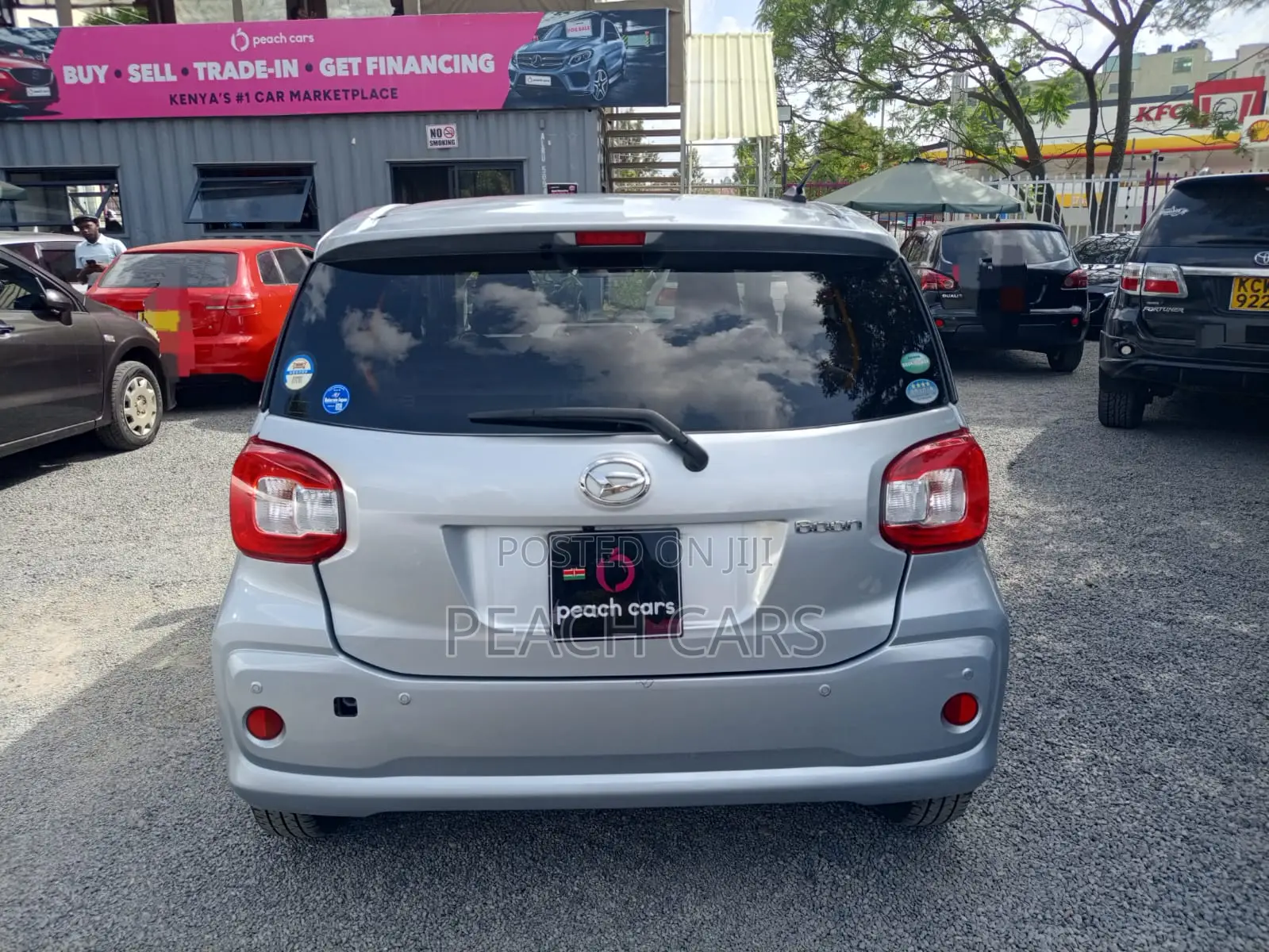 Daihatsu Boon 2018 Silver