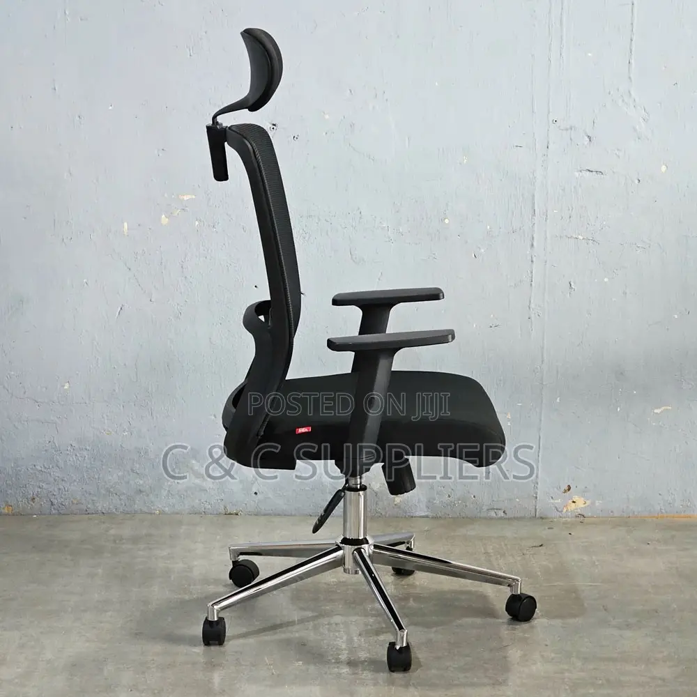 Ergonomic Swivel Conference Chair