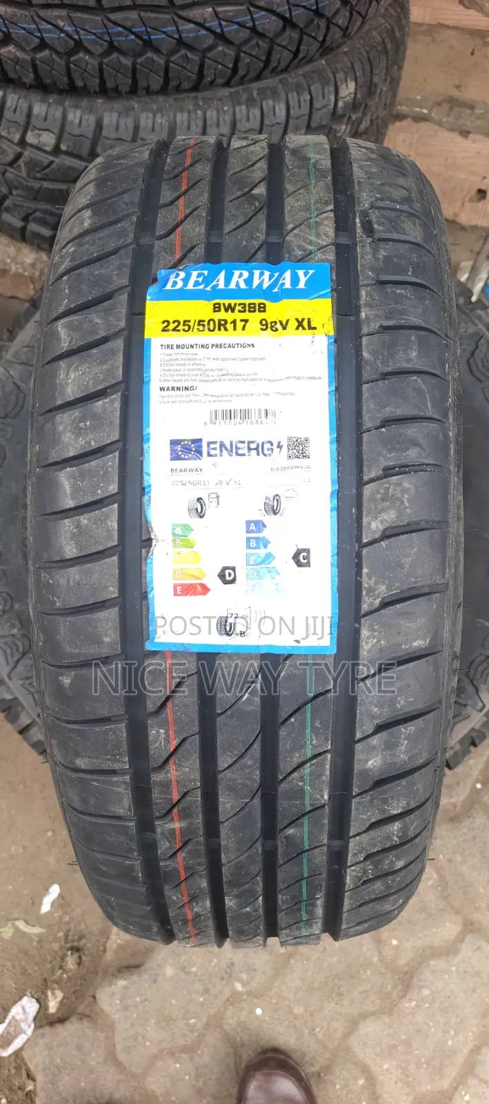 225/50r17 Bearway