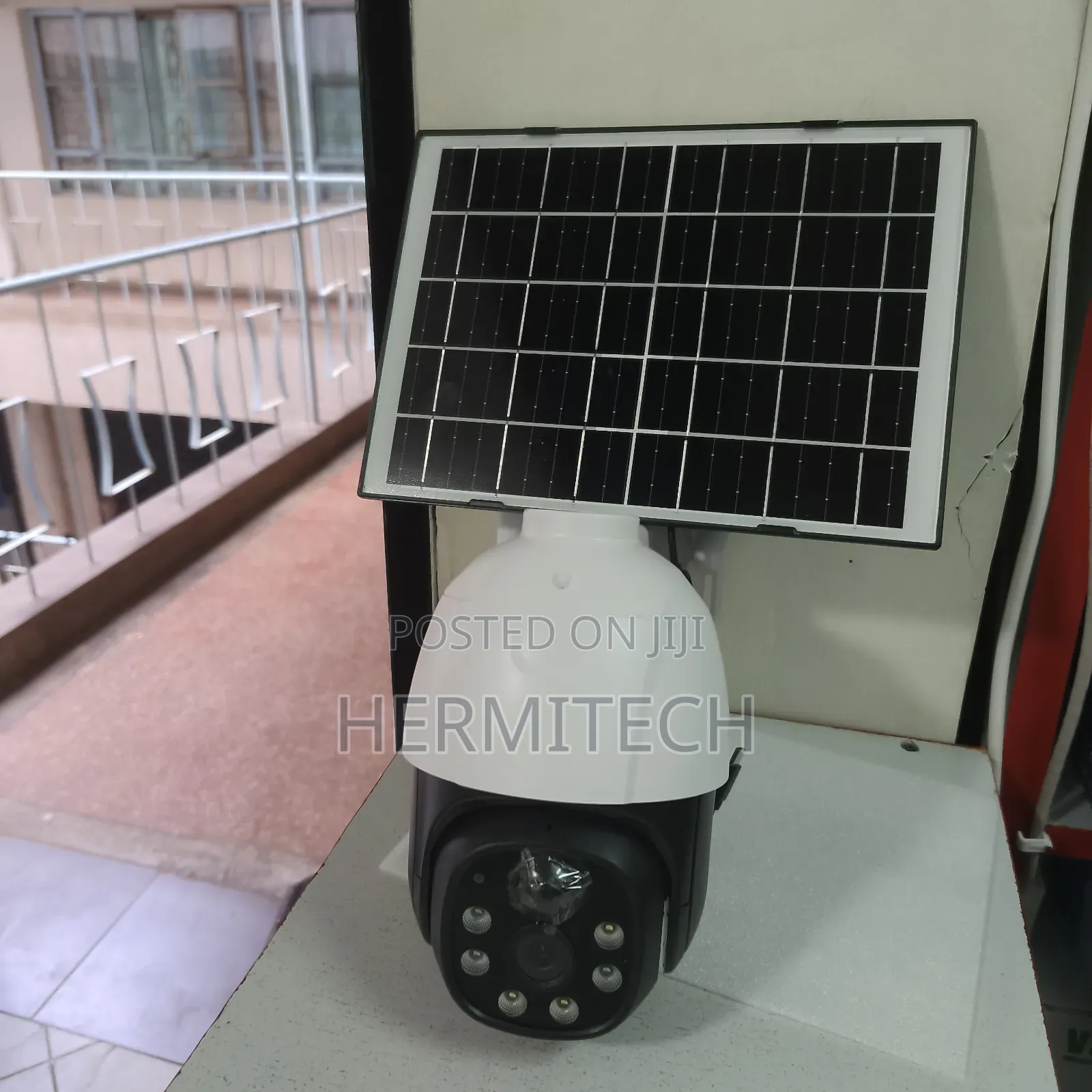 Surveillance Cameras 4g Enabled CCTV Camera With Solar Panel Outdoor