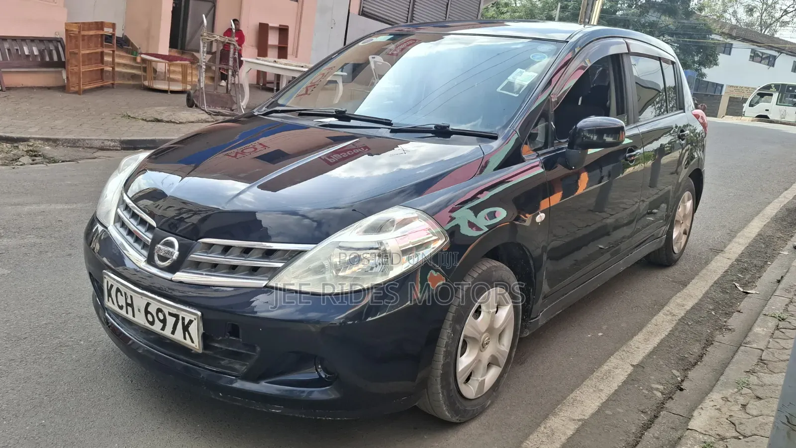 Nissan Tiida 2009 Black