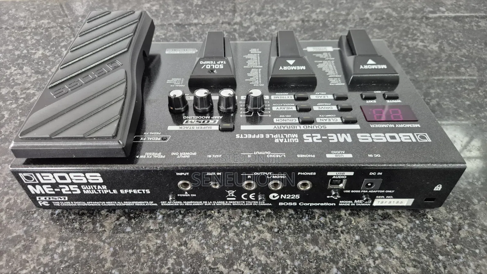Multi Effects Pedal - Boss Me25, Boss Gt1