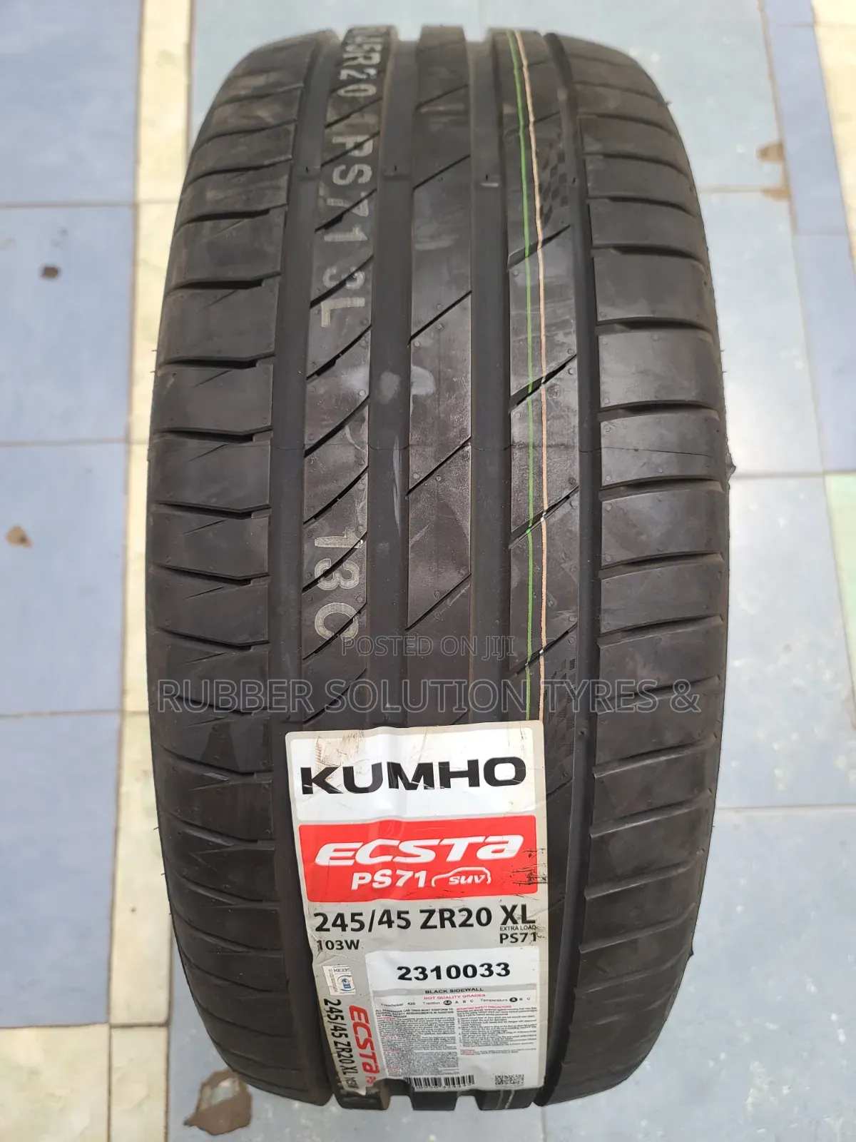 245 /45 R20 Kumho Tyres 103w X/L Escta Ps71