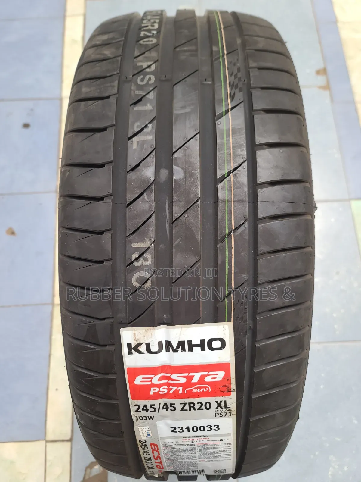 245 /45 R20 Kumho Tyres 103w X/L Escta Ps71
