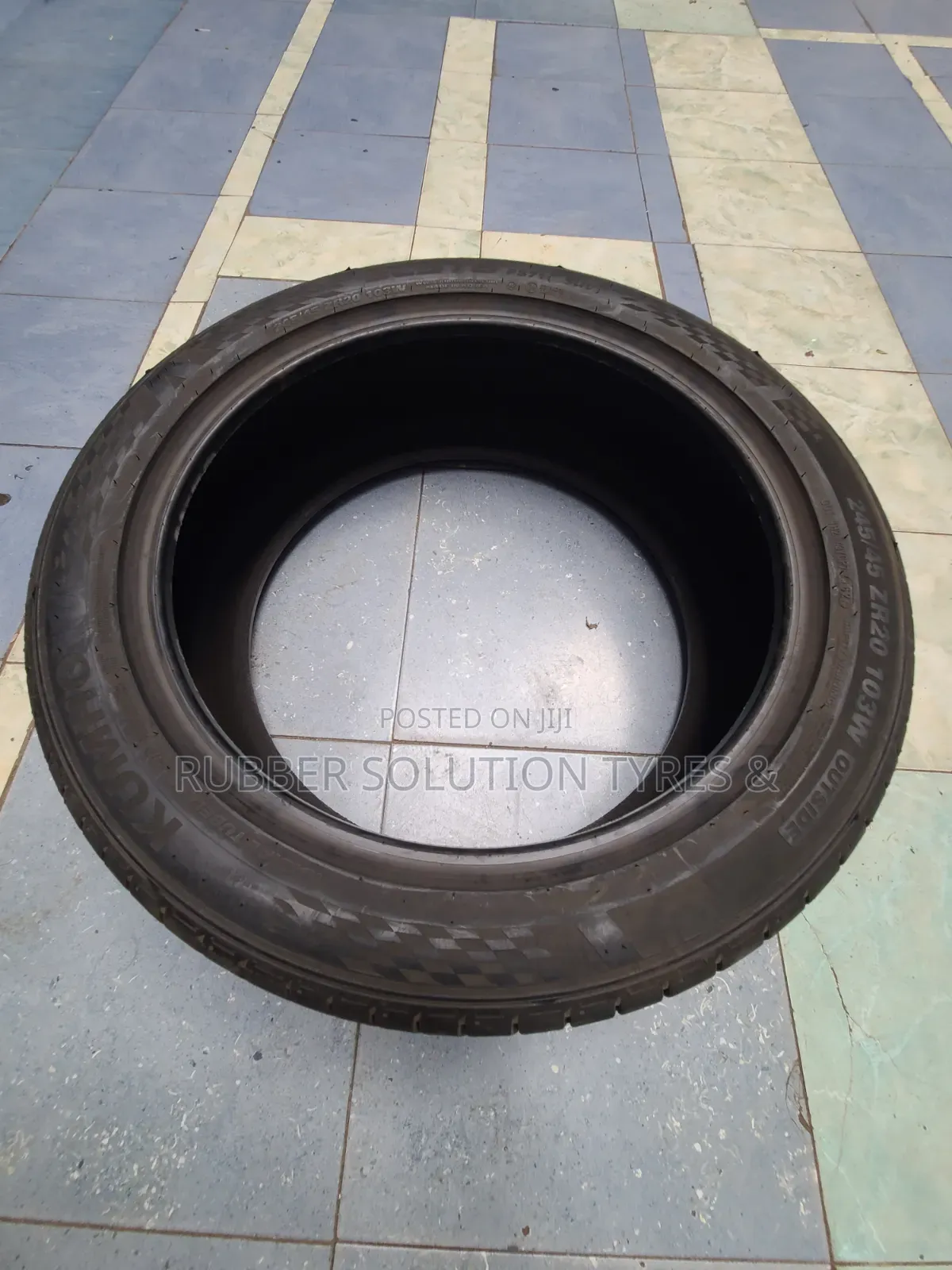 245 /45 R20 Kumho Tyres 103w X/L Escta Ps71