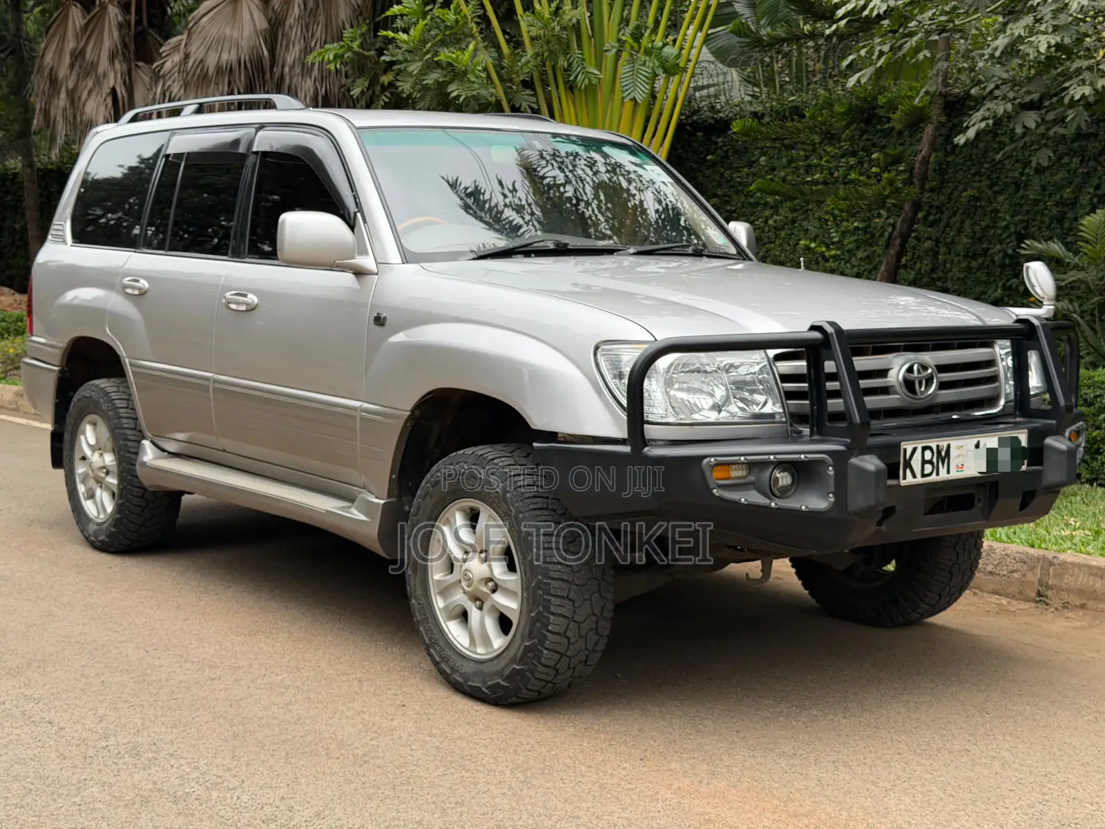 Toyota Land Cruiser HDJ 100 2003 Silver