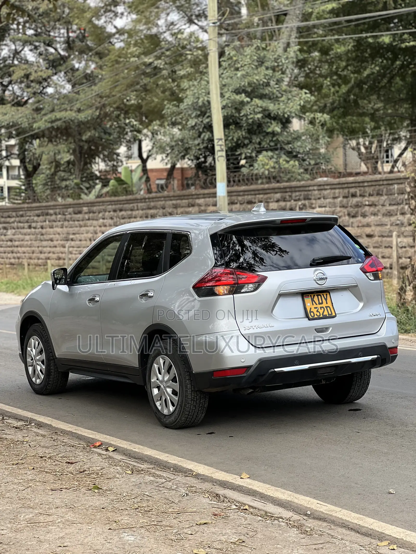 Nissan X-Trail 2.0 Petrol FWD 2019 Silver